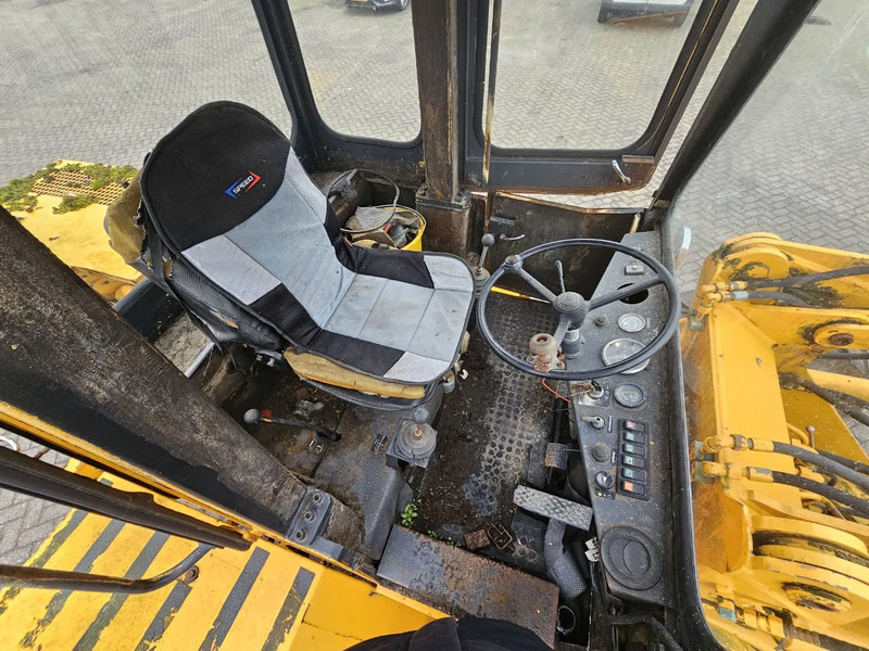 Pala gommata Ahlmann AZ9: foto 8