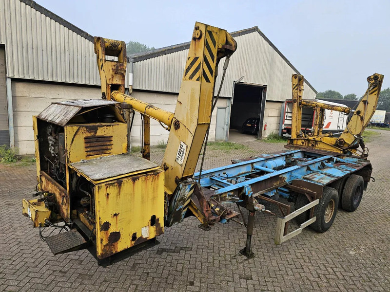 HAMMAR CKS20000 - 20FT Sideloader - Widespread - Steelspring - 8 tires - Semirimorchio portacontainer/ Caisse interchangeable: foto 1 HAMMAR CKS20000 - 20FT Sideloader - Widespread - Steelspring - 8 tires - Semirimorchio portacontainer/ Caisse interchangeable: foto 1
