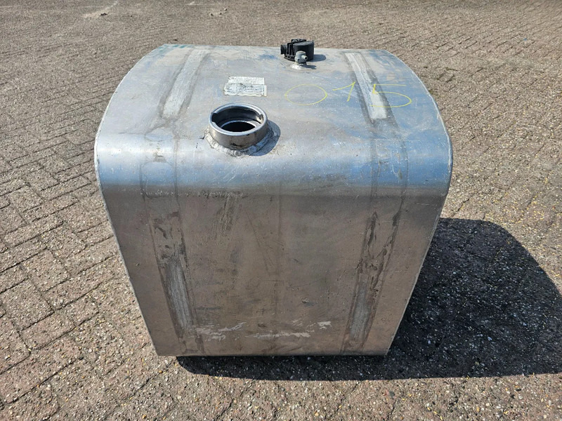 MAN Mercedes Actros - A6624703501 - Dieseltank 290 Liter - Serbatoio carburante per Camion: foto 2 MAN Mercedes Actros - A6624703501 - Dieseltank 290 Liter - Serbatoio carburante per Camion: foto 2