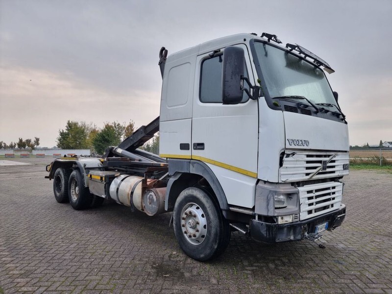 Volvo FH 12.420 6x4 - Manual Gear - STEEL/STEEL - Big Axles - PTO - Autocarro ribaltabile: foto 4 Volvo FH 12.420 6x4 - Manual Gear - STEEL/STEEL - Big Axles - PTO - Autocarro ribaltabile: foto 4