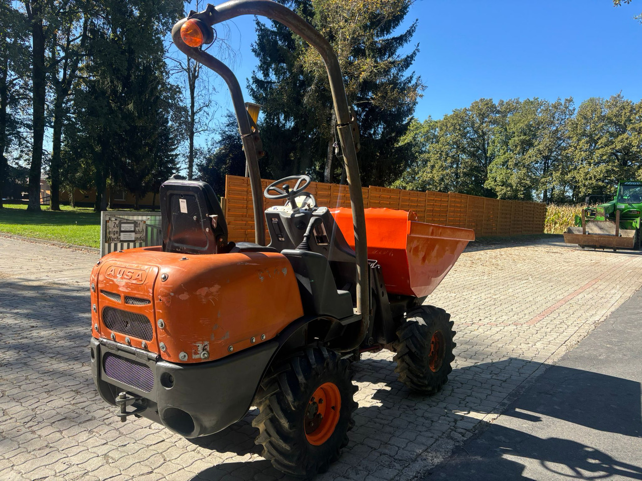 AUSA D100 AHA - Dumper articolato: foto 5 AUSA D100 AHA - Dumper articolato: foto 5