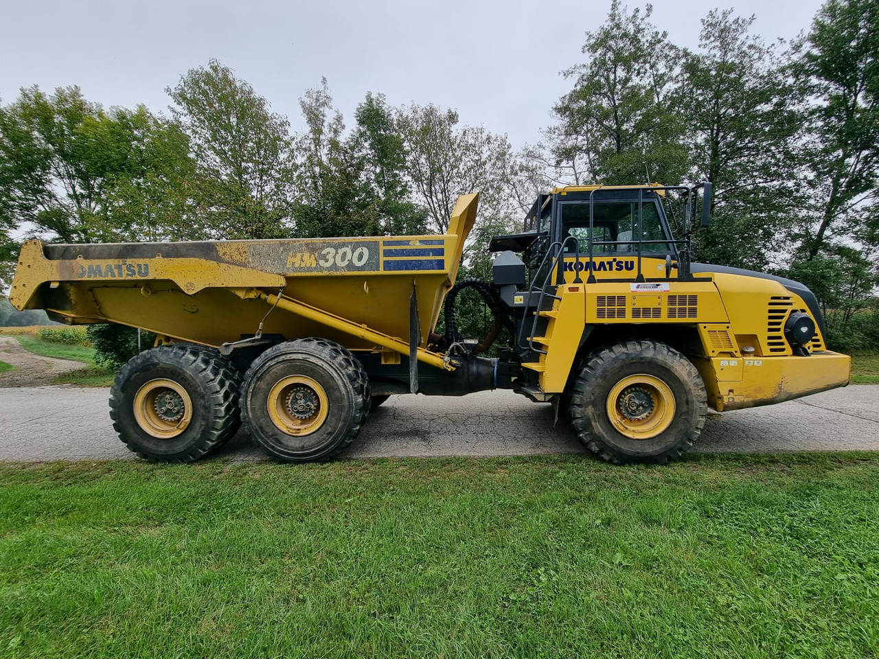 KOMATSU HM 300-5EO - Dumper rigido: foto 2 KOMATSU HM 300-5EO - Dumper rigido: foto 2