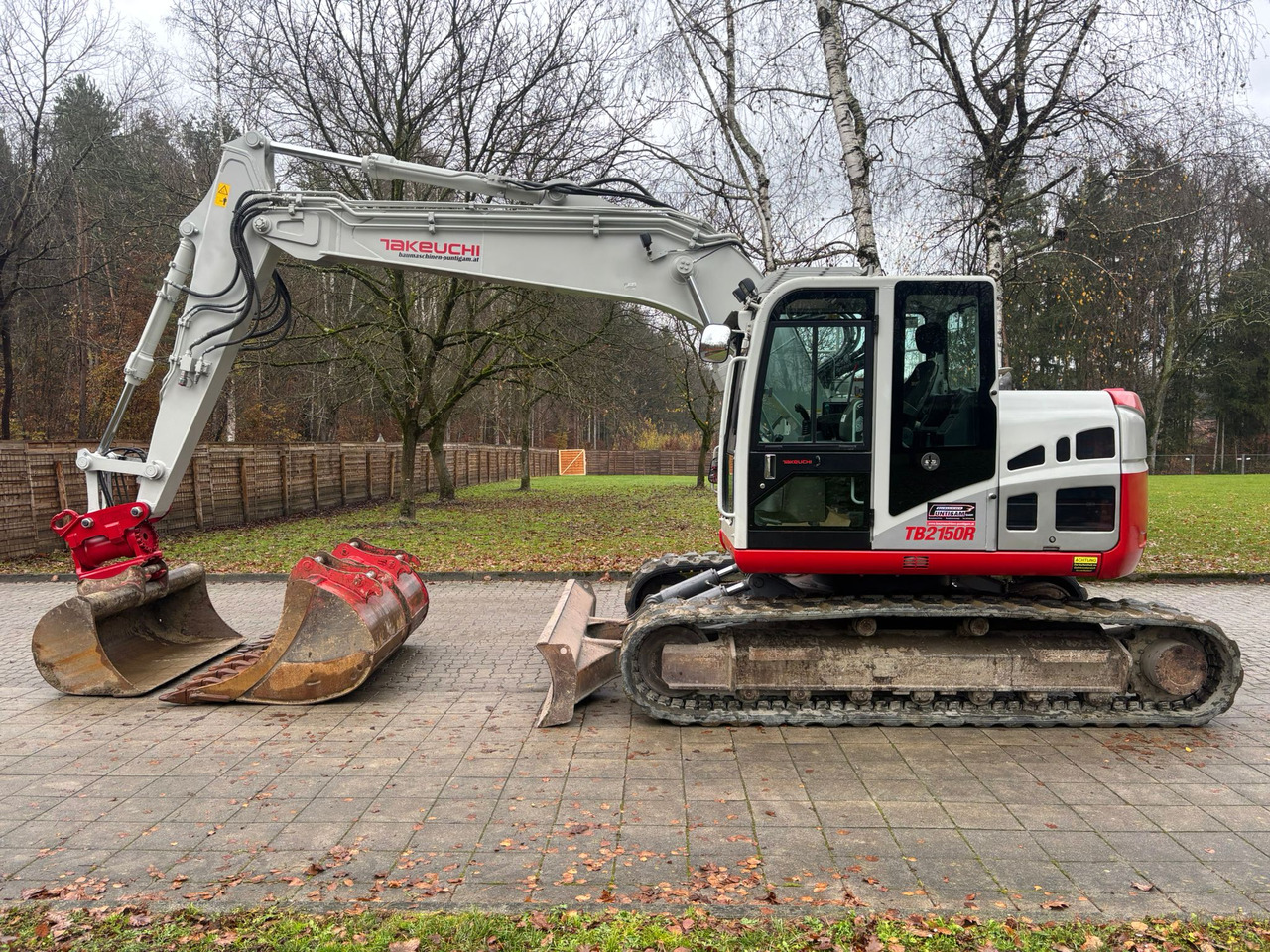 TAKEUCHI TB 2150 R - Escavatore cingolato: foto 1 TAKEUCHI TB 2150 R - Escavatore cingolato: foto 1