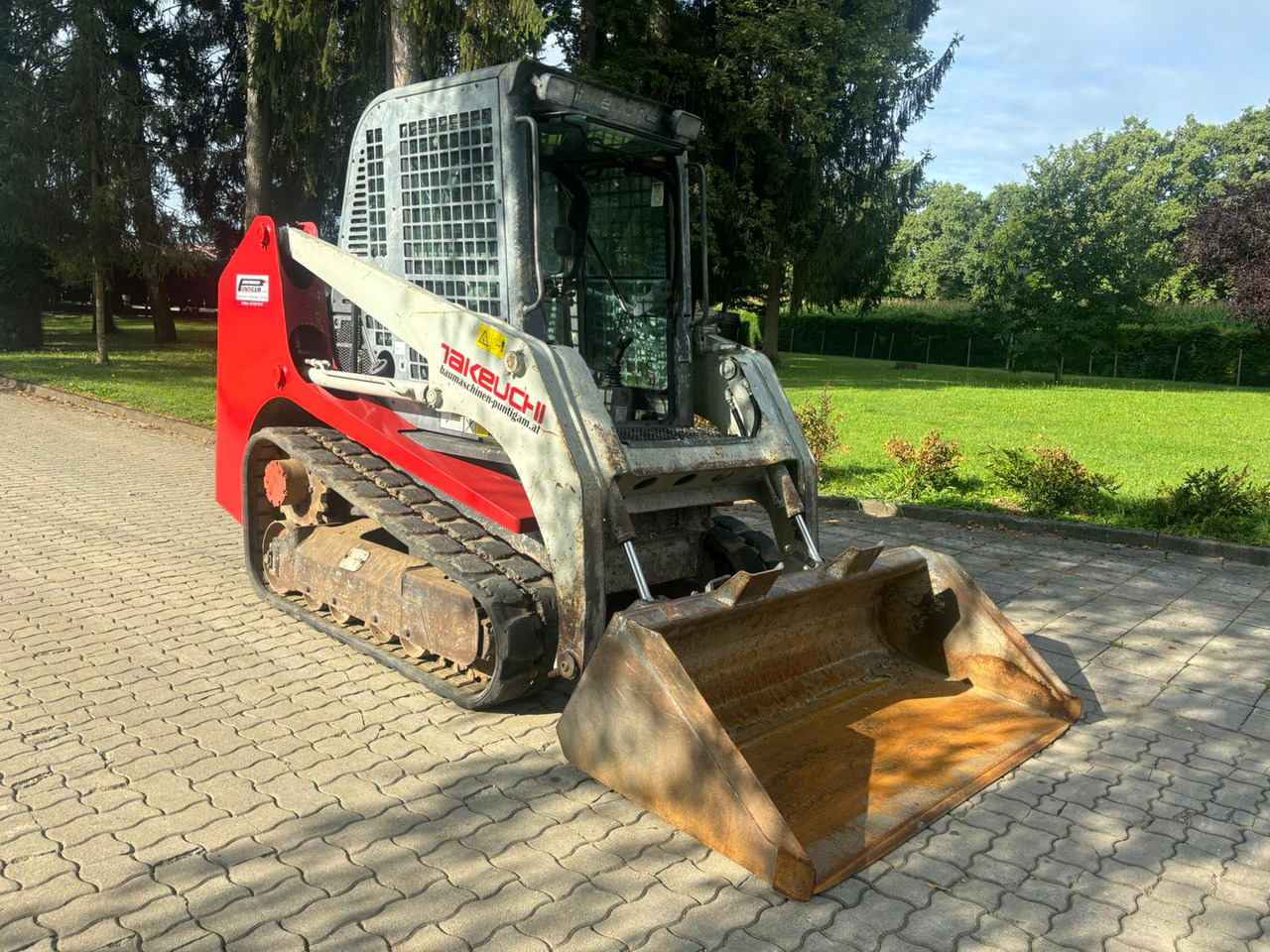 TAKEUCHI TL 230 - Minipala: foto 4 TAKEUCHI TL 230 - Minipala: foto 4