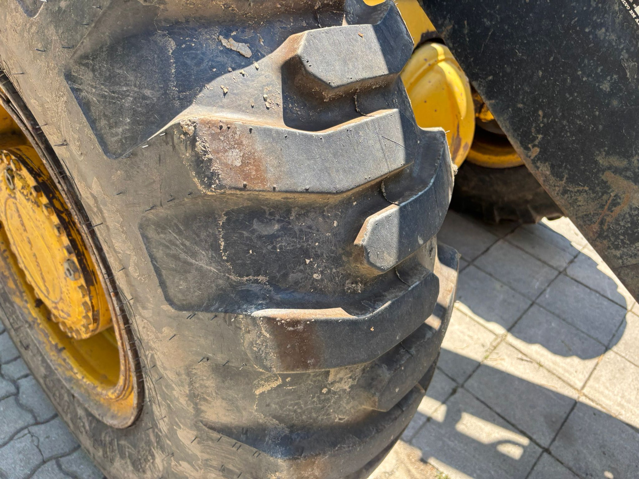 Pala gommata VOLVO BM 4300: foto 6