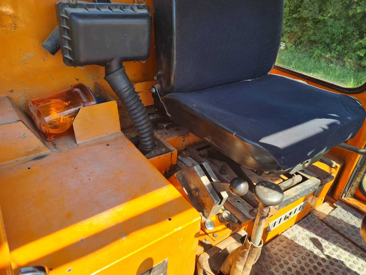 Leasing di Boschung Pony DP 40 AK Boschung Pony DP 40 AK: foto 16