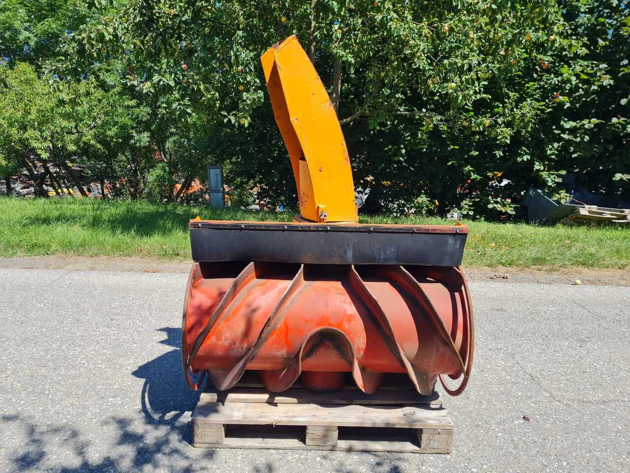 Leasing di Boschung Pony DP 40 AK Boschung Pony DP 40 AK: foto 23