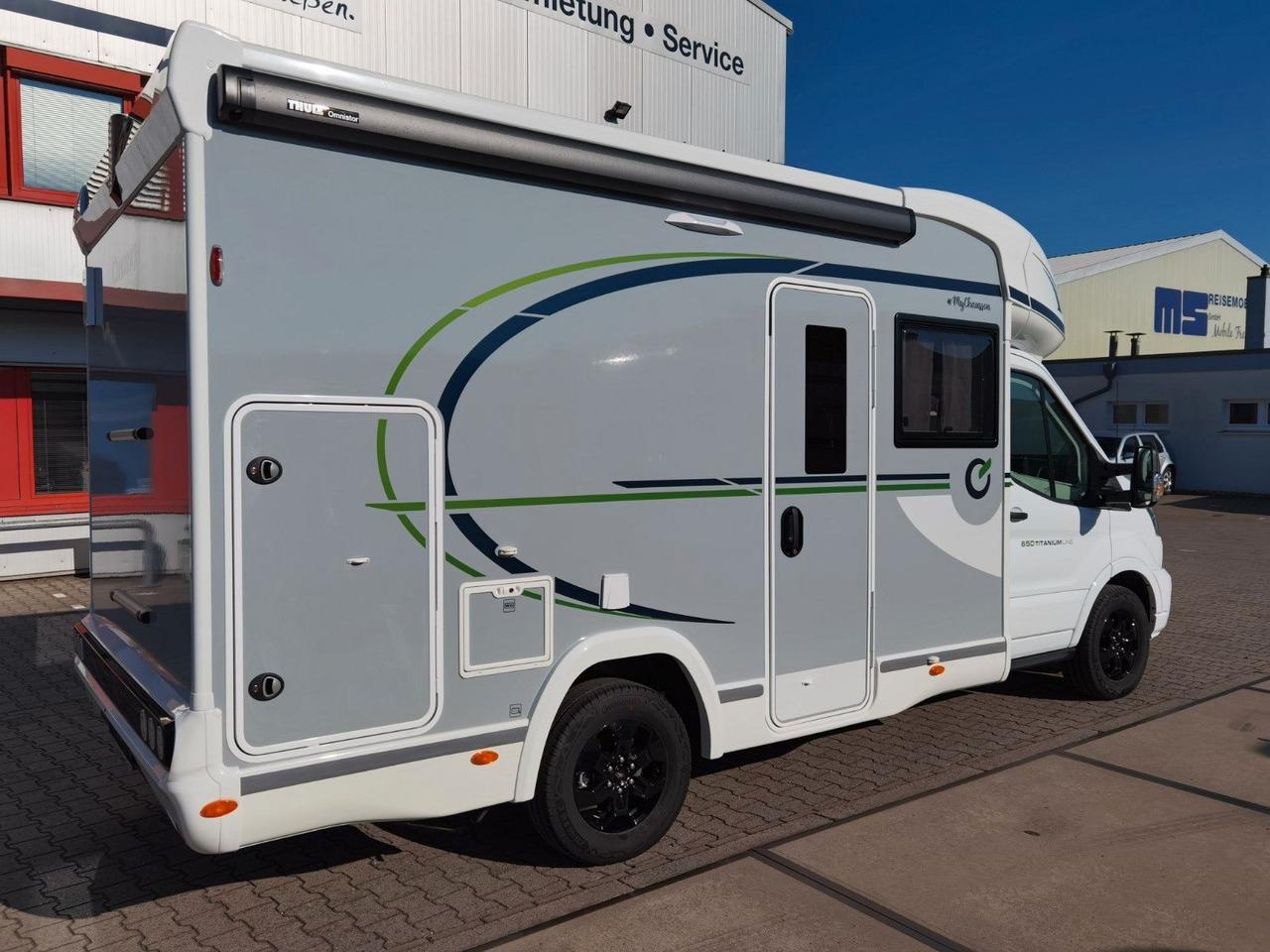 Chausson 650 TITANIUM / - 2026 - / 165PS - 8G. / HUBBETT - Camper profilato: foto 4 Chausson 650 TITANIUM / - 2026 - / 165PS - 8G. / HUBBETT - Camper profilato: foto 4
