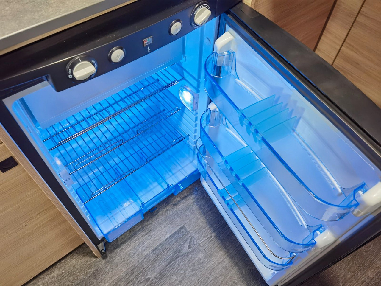 Camper mansardato Chausson C 514 / 140PS / ARCTIC & ZUBEHÖR - PAKET / 5.99M: foto 17 Camper mansardato Chausson C 514 / 140PS / ARCTIC & ZUBEHÖR - PAKET / 5.99M: foto 17