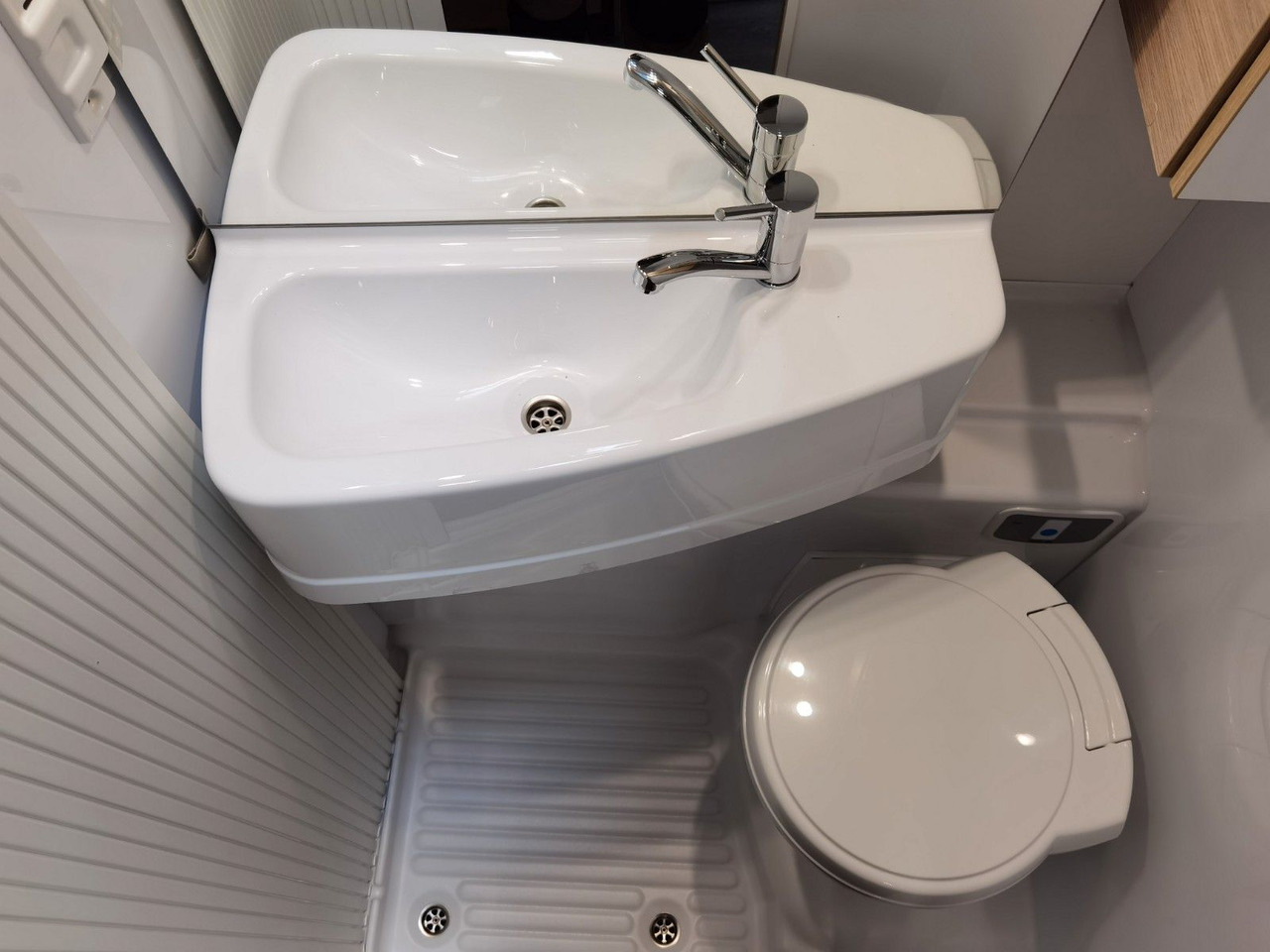 Camper mansardato Chausson C 514 /-2025-/ ARCTIC-PAKET/ HECKBETT /NUR 5.99M: foto 21