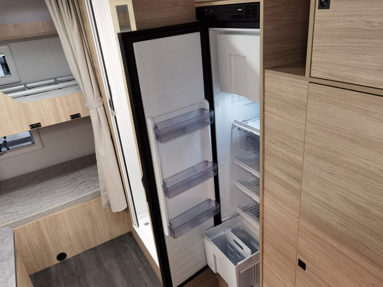 Camper mansardato Chausson C 656 FIRST LINE /-2025- / 140PS / ETAGENBETTEN: foto 20 Camper mansardato Chausson C 656 FIRST LINE /-2025- / 140PS / ETAGENBETTEN: foto 20