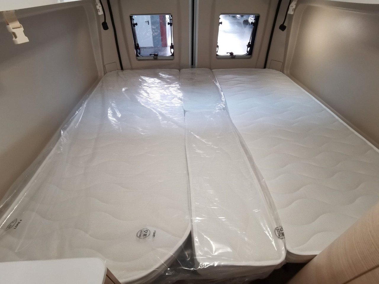 Furgonato Chausson V697 FIRST LINE / - 2025- / 140PS / EINZELBETTEN: foto 17