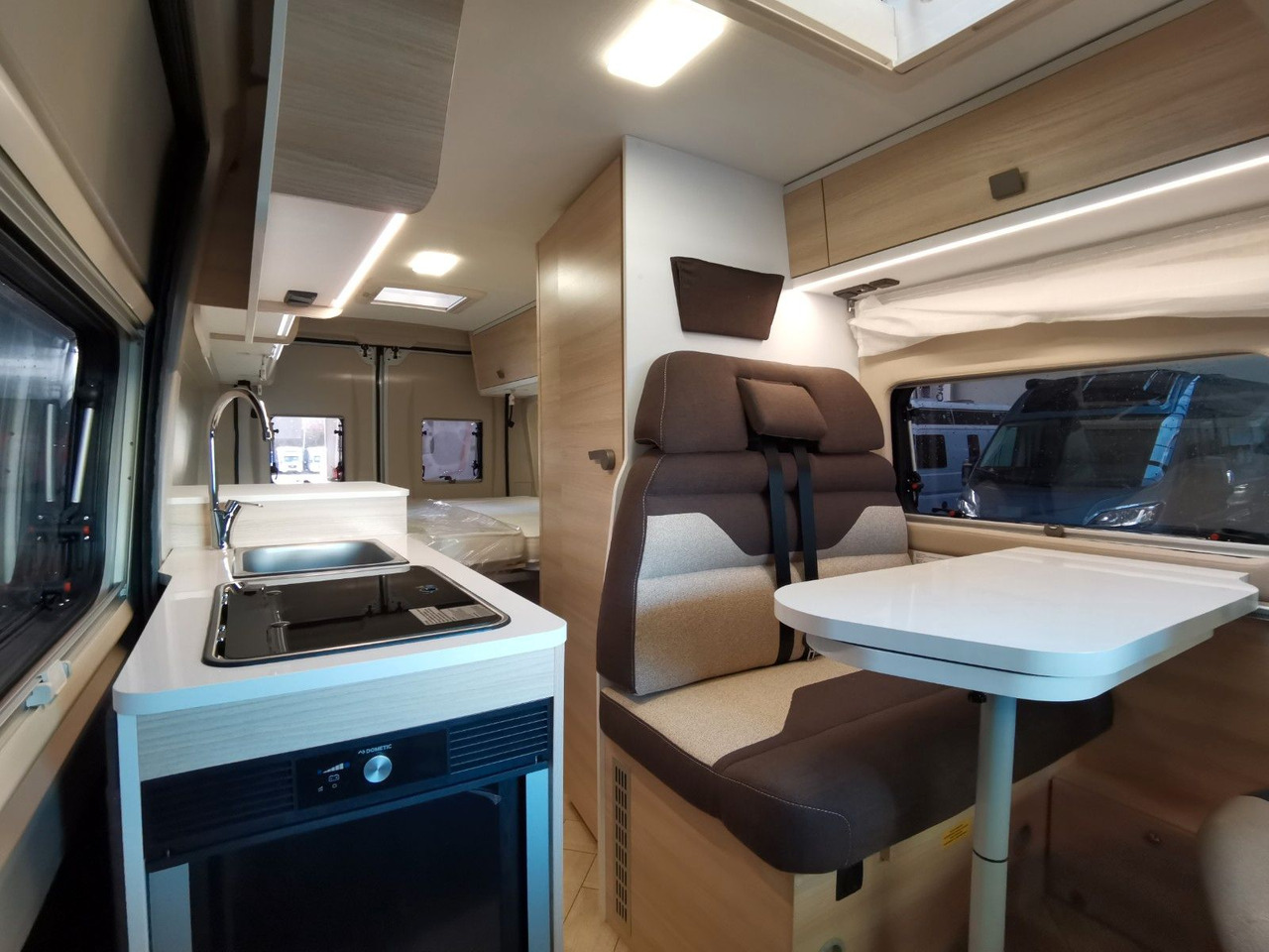 Furgonato Chausson V697 FIRST LINE / -2025- / 140PS / EINZELBETTEN: foto 13