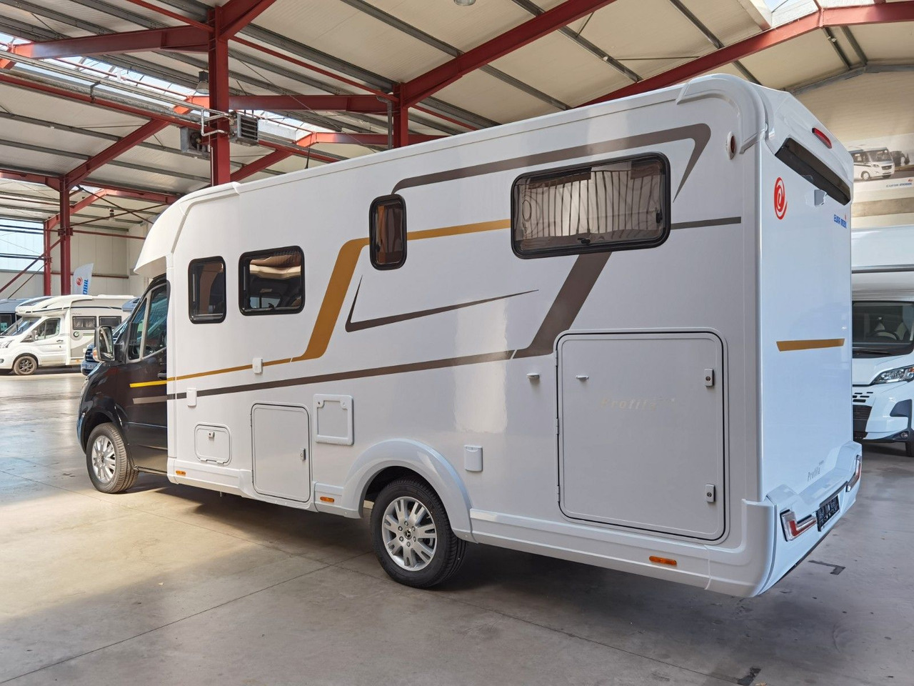 Eura Mobil PROFILA T 726 EF / -2025-/ MONDIAL PLUS & S-PAKE - Camper profilato: foto 5 Eura Mobil PROFILA T 726 EF / -2025-/ MONDIAL PLUS & S-PAKE - Camper profilato: foto 5