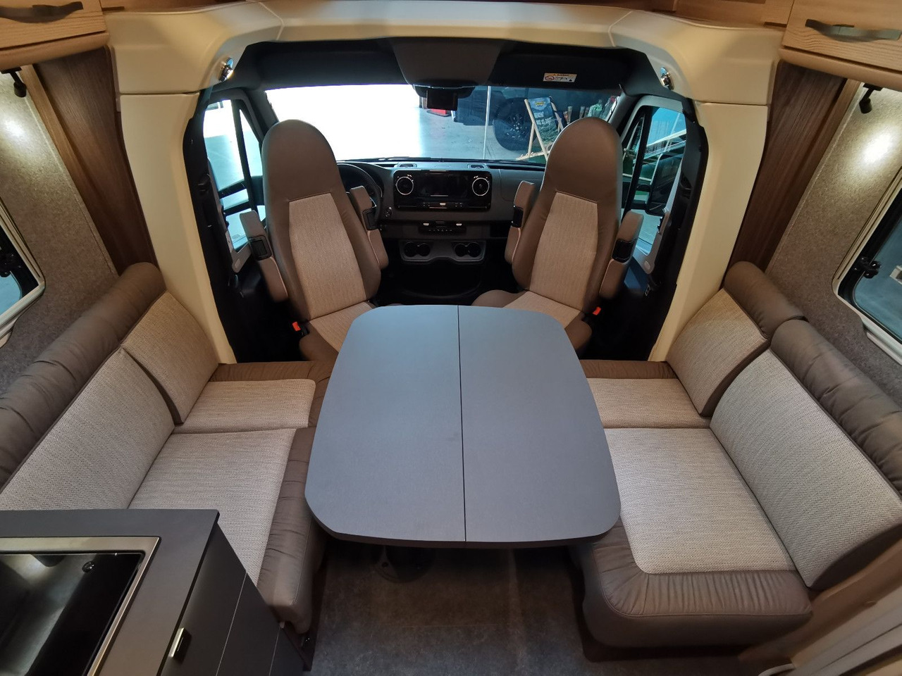 Camper profilato Eura Mobil PROFILA T 726 EF / -2025-/RAUMBAD & EINZELBETTEN: foto 16 Camper profilato Eura Mobil PROFILA T 726 EF / -2025-/RAUMBAD & EINZELBETTEN: foto 16