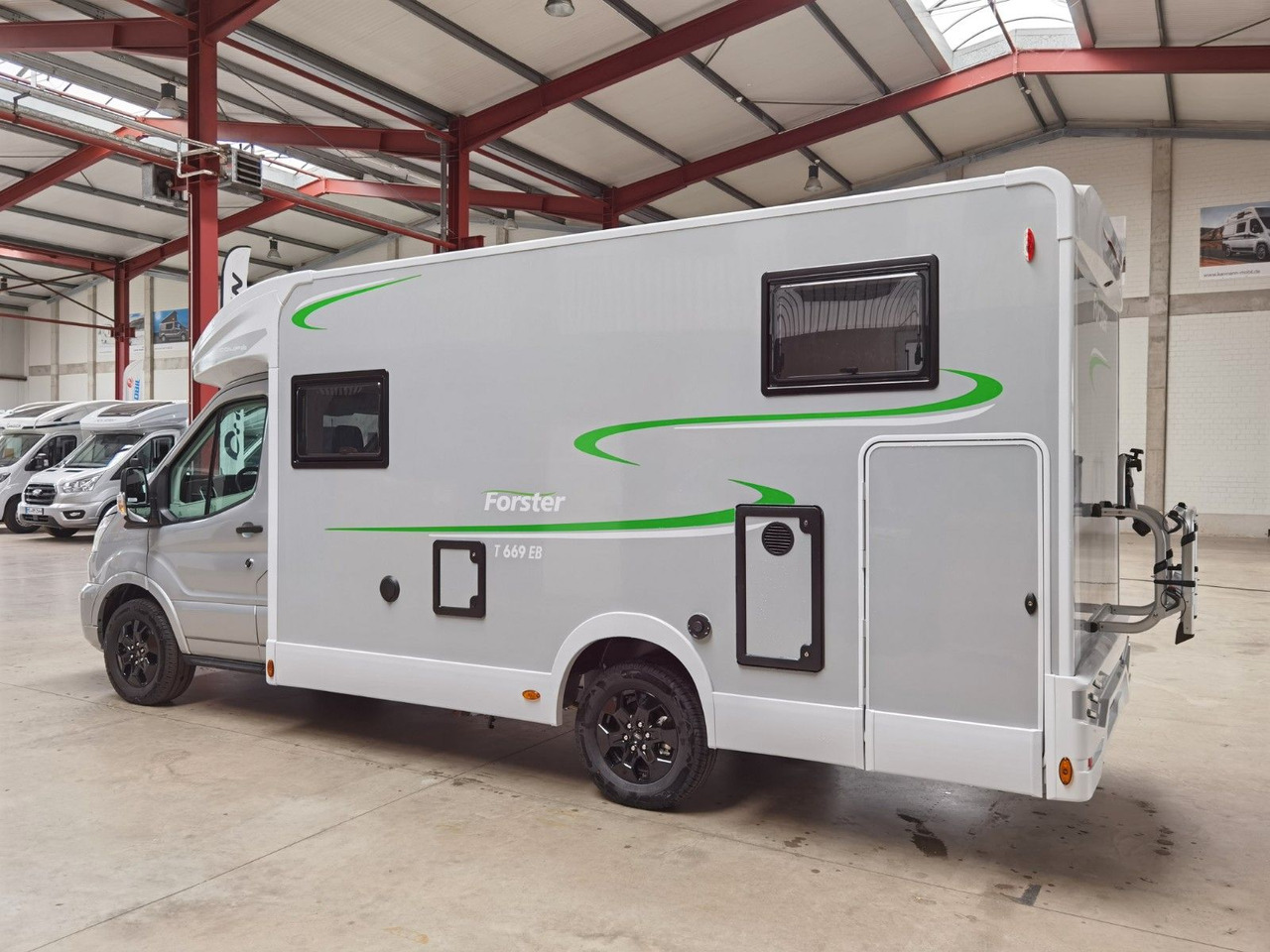 Forster T 669 EBN COUPÈ / 165PS-DSG / SILVER - EDITION - Camper profilato: foto 5 Forster T 669 EBN COUPÈ / 165PS-DSG / SILVER - EDITION - Camper profilato: foto 5