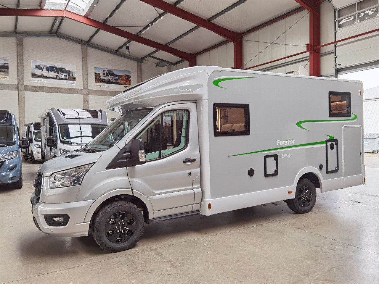 Forster T 669 EBN COUPÈ / -2025-/165PS/ SILVER - EDITION - Camper profilato: foto 4 Forster T 669 EBN COUPÈ / -2025-/165PS/ SILVER - EDITION - Camper profilato: foto 4