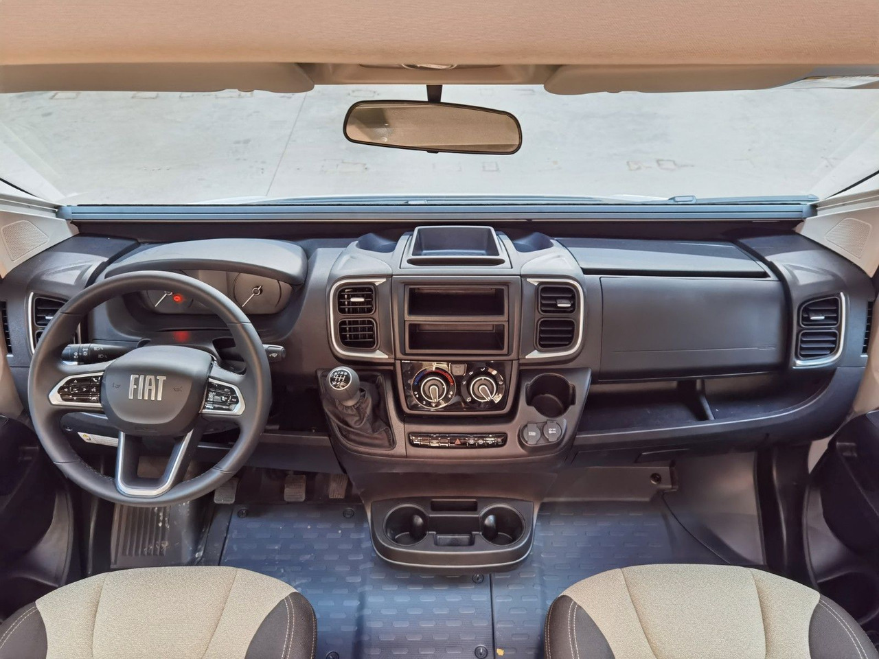 Camper profilato Forster T 745 EB /-2025-/ 140PS / EINZELBETTEN & HUBBETT: foto 12 Camper profilato Forster T 745 EB /-2025-/ 140PS / EINZELBETTEN & HUBBETT: foto 12