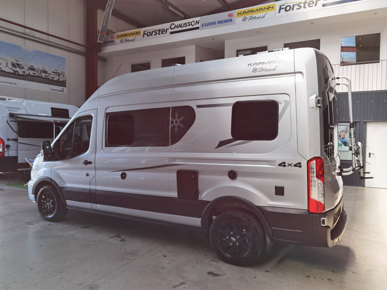 Karmann DEXTER 560 / 170PS - 4x4 / SOLAR & MARKISE & ALU - Furgonato: foto 5 Karmann DEXTER 560 / 170PS - 4x4 / SOLAR & MARKISE & ALU - Furgonato: foto 5