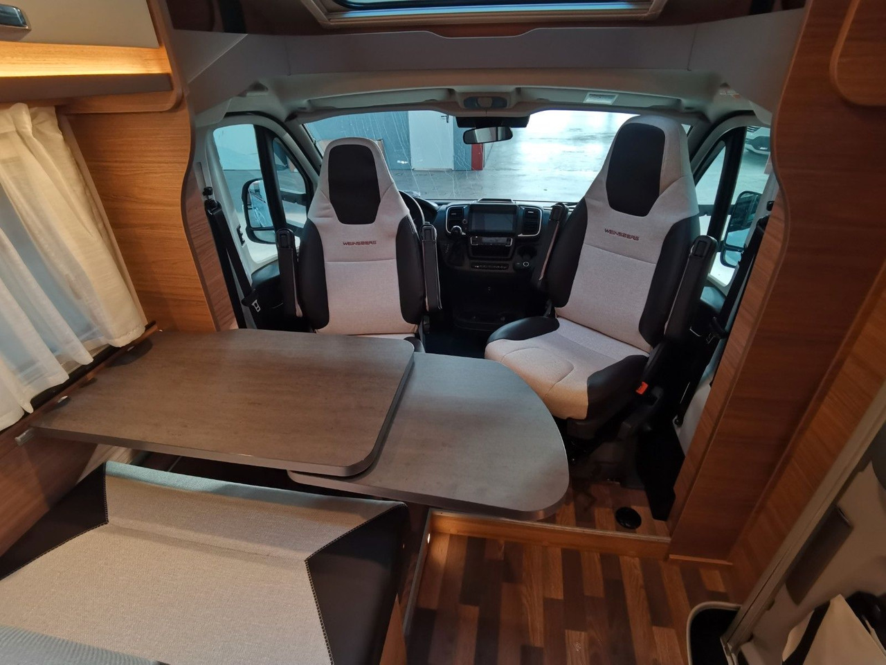 Leasing di  Weinsberg CARACOMPACT 600 MEG PEPPER / 8G. - AUTOMATIK Weinsberg CARACOMPACT 600 MEG PEPPER / 8G. - AUTOMATIK: foto 13