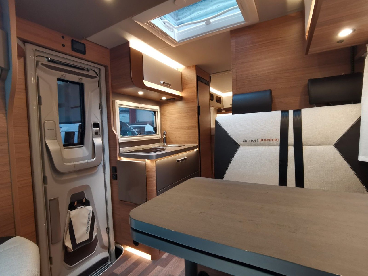 Camper profilato Weinsberg CARACOMPACT 600 MEG PEPPER / MODELL 2026: foto 13