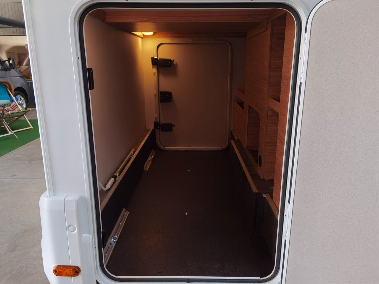 Camper profilato Weinsberg CARACOMPACT 640 MEG EDITION-PEPPER / 170PS - 9G.: foto 10 Camper profilato Weinsberg CARACOMPACT 640 MEG EDITION-PEPPER / 170PS - 9G.: foto 10