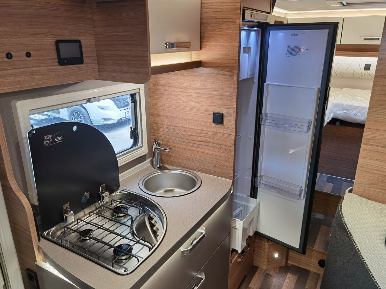 Camper profilato nuovo Weinsberg CARACOMPACT SUITE 640 MEG PEPPER / - MODELL 2025 Weinsberg CARACOMPACT SUITE 640 MEG PEPPER / - MODELL 2025: foto 17