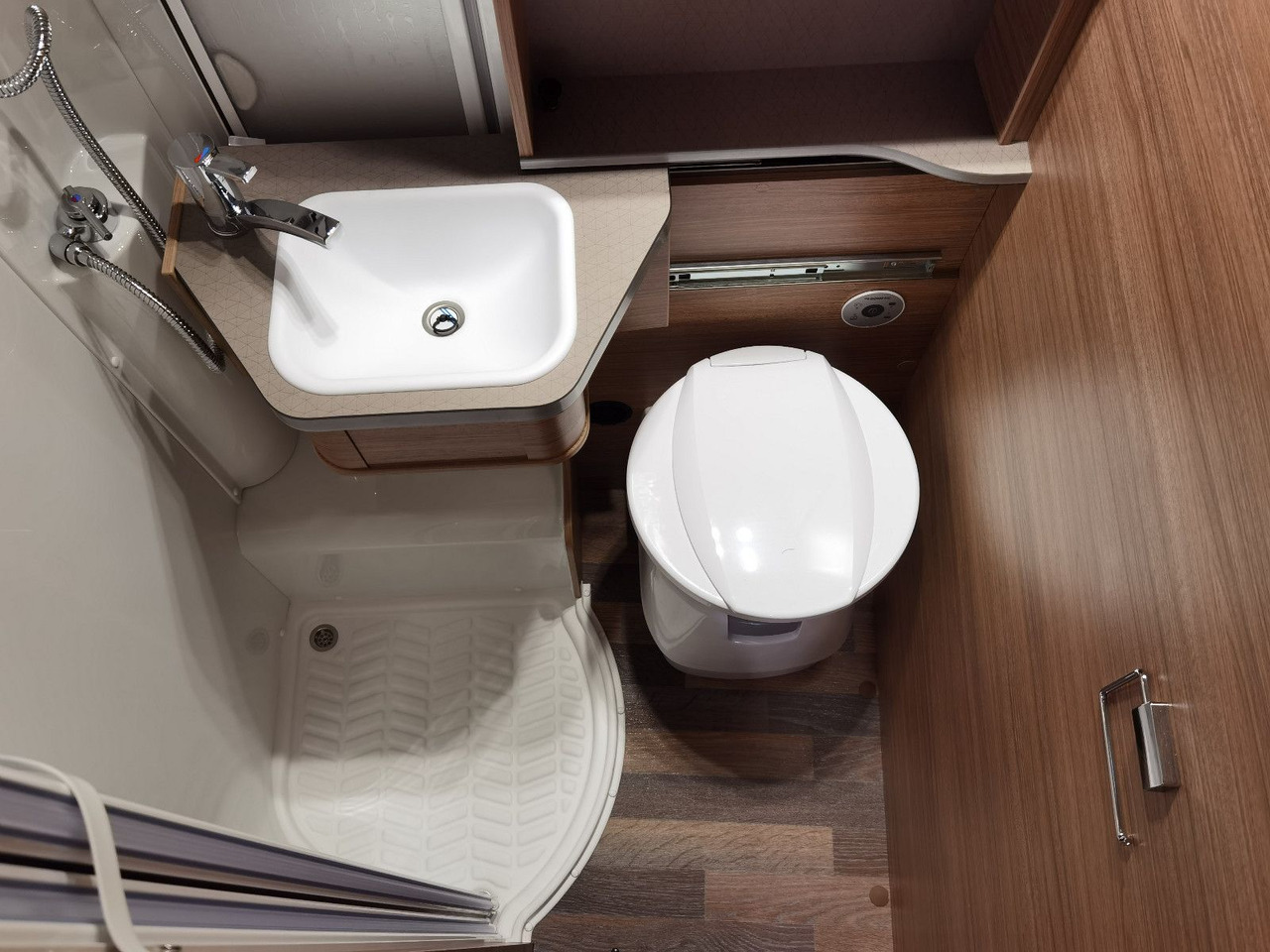Camper profilato nuovo Weinsberg CARACOMPACT SUITE 640 MEG PEPPER / - MODELL 2025 Weinsberg CARACOMPACT SUITE 640 MEG PEPPER / - MODELL 2025: foto 20