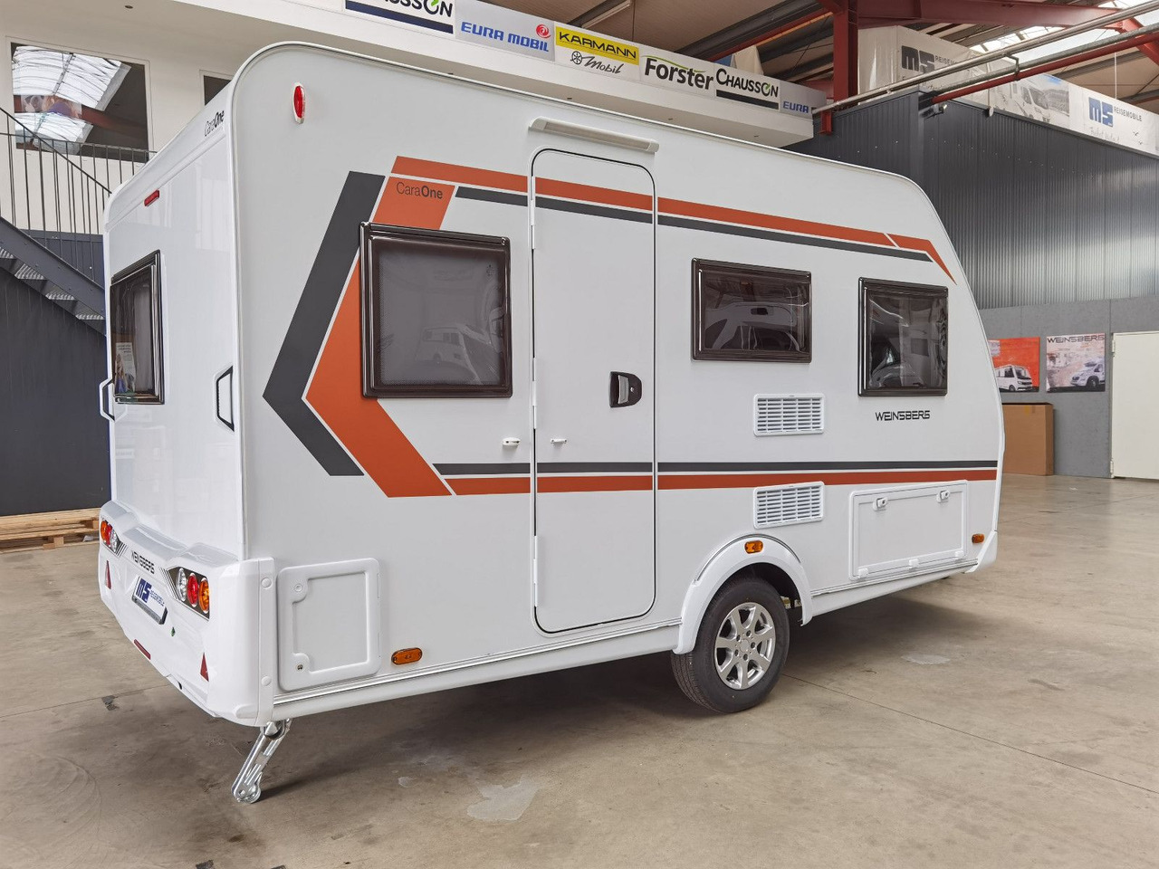 Weinsberg CARAONE 390 QD / -2026 -/ 1350 KG - Caravan: foto 4 Weinsberg CARAONE 390 QD / -2026 -/ 1350 KG - Caravan: foto 4