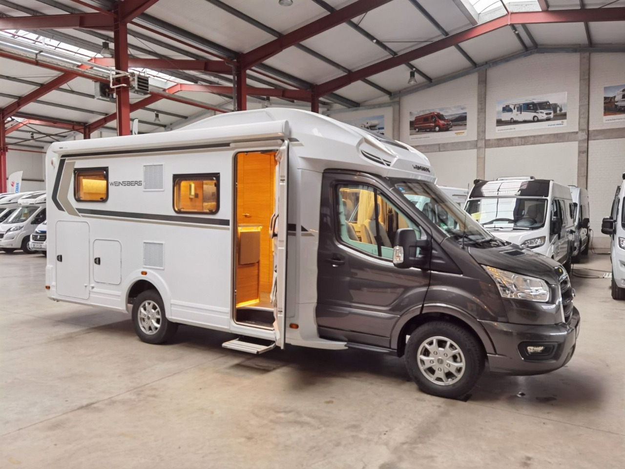 Leasing di  Weinsberg CARASUITE 650 MEG/155-DSG/EINZELBETTEN & HUBBETT Weinsberg CARASUITE 650 MEG/155-DSG/EINZELBETTEN & HUBBETT: foto 7