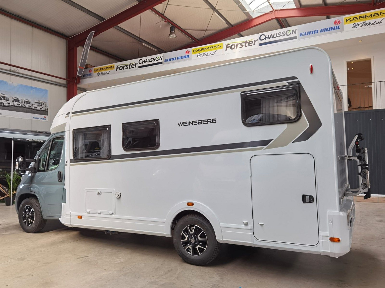 Weinsberg CARASUITE 650 MG / 140PS / HECKBETT & HUBBETT - Camper profilato: foto 5 Weinsberg CARASUITE 650 MG / 140PS / HECKBETT & HUBBETT - Camper profilato: foto 5