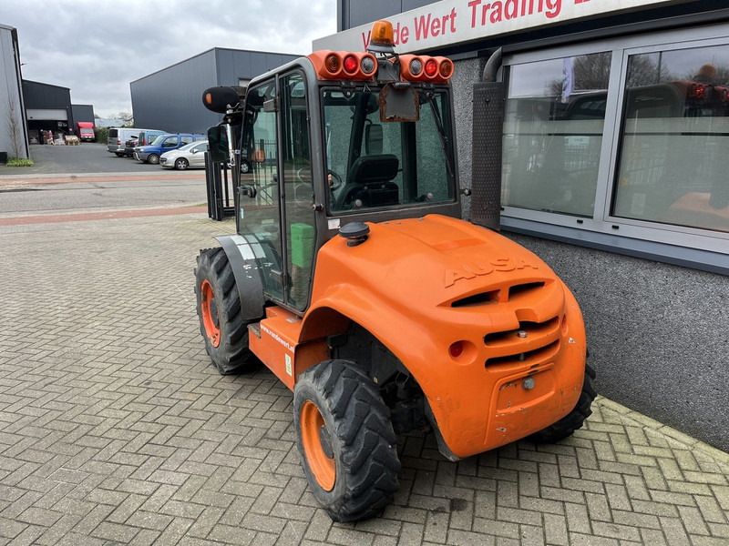 AUSA C 250 H X4 - Carrello elevatore fuoristrada: foto 5 AUSA C 250 H X4 - Carrello elevatore fuoristrada: foto 5