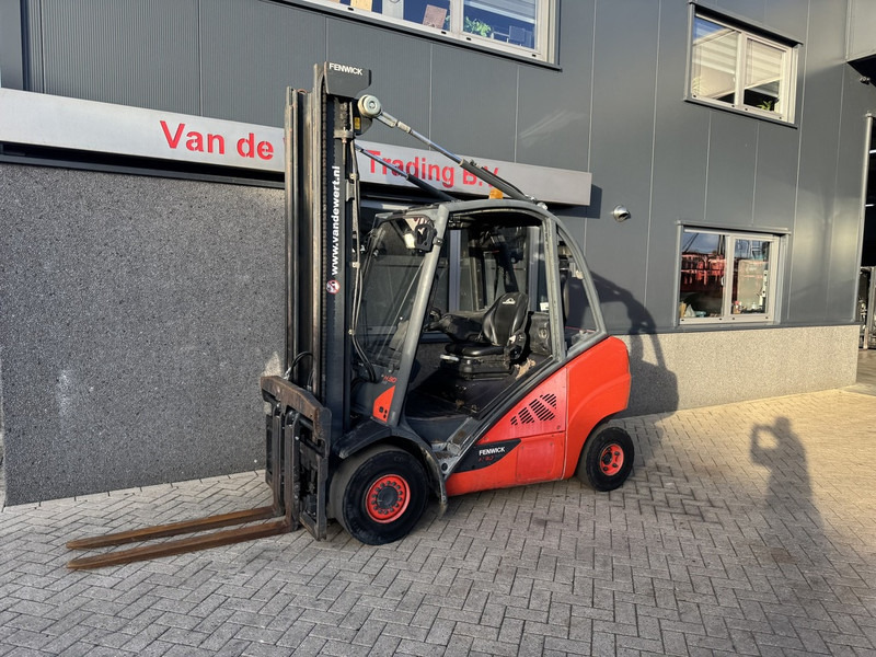 Linde H30D-02 Duplo 450 Sideshift / Vorkversteller VW Diesel 2014 - Carrello elevatore diesel: foto 2 Linde H30D-02 Duplo 450 Sideshift / Vorkversteller VW Diesel 2014 - Carrello elevatore diesel: foto 2