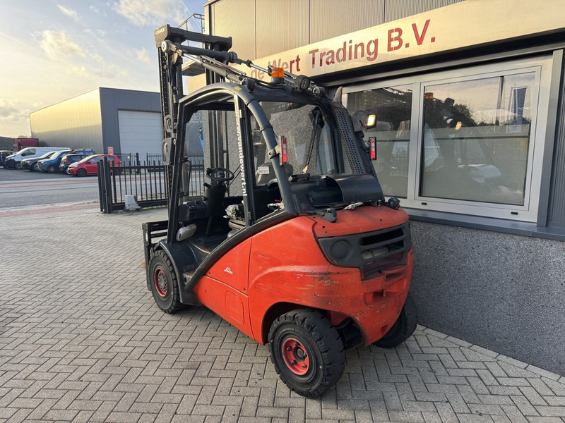 Linde H30T Duplo 450 Sideshift / Vorkversteller LPG 2003 - Carrello elevatore a gas: foto 4 Linde H30T Duplo 450 Sideshift / Vorkversteller LPG 2003 - Carrello elevatore a gas: foto 4
