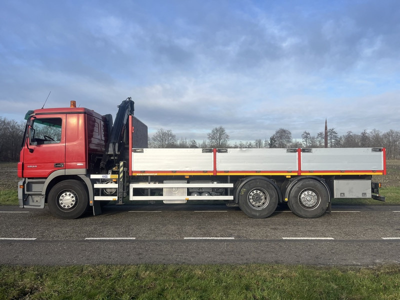 Mercedes-Benz ACTROS 2832 - MKG HKL140 - automaat - EURO5 -lift/stuur as - 600dkm - 2006 - Autocarro con pianale/ Cassone fisso, Camion con gru: foto 5 Mercedes-Benz ACTROS 2832 - MKG HKL140 - automaat - EURO5 -lift/stuur as - 600dkm - 2006 - Autocarro con pianale/ Cassone fisso, Camion con gru: foto 5