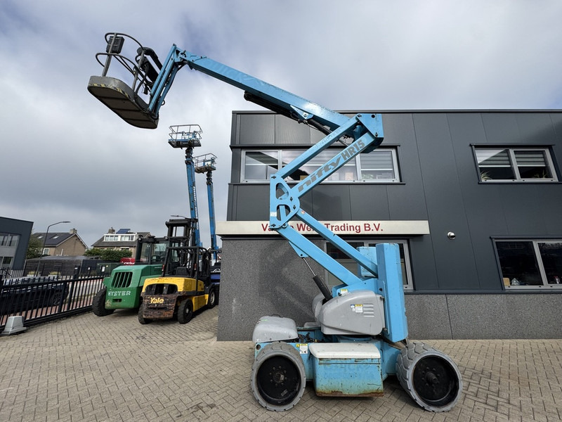 Niftylift HR15NDE Hoogwerker / Arbeitsbuhne 15.5M HYBRIDE ACCU/DIESEL 1365uur 2010 - Piattaforma articolata: foto 5 Niftylift HR15NDE Hoogwerker / Arbeitsbuhne 15.5M HYBRIDE ACCU/DIESEL 1365uur 2010 - Piattaforma articolata: foto 5