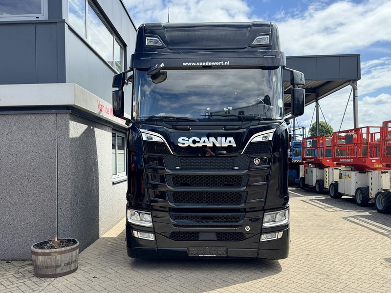 Scania S520 V8 4x2 Full Air - Automaat - Retarder - Euro 6 - I Park Cool - 2018 - TUV 02-2026 - Trattore stradale: foto 3 Scania S520 V8 4x2 Full Air - Automaat - Retarder - Euro 6 - I Park Cool - 2018 - TUV 02-2026 - Trattore stradale: foto 3