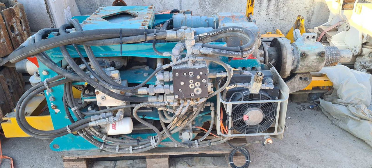 Eurodrill RHV 2400 vibration rotary head - Perforatrice: foto 3 Eurodrill RHV 2400 vibration rotary head - Perforatrice: foto 3