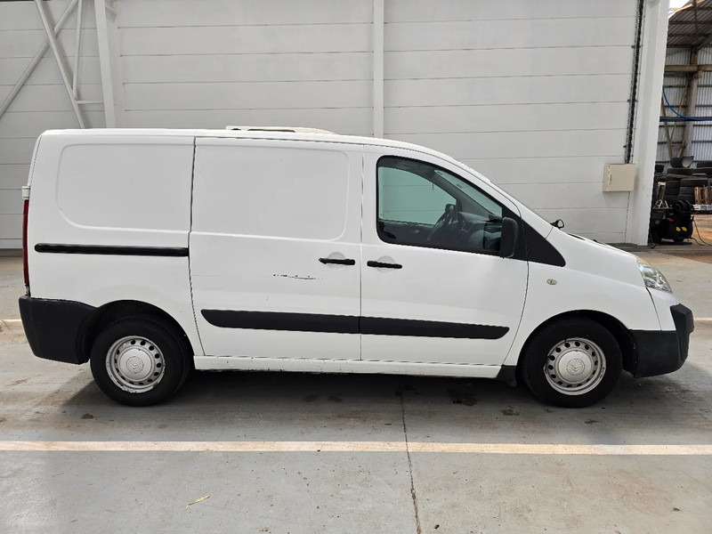Citroën Jumpy AIRCO / CARRIER NEOS - Furgone frigo: foto 4 Citroën Jumpy AIRCO / CARRIER NEOS - Furgone frigo: foto 4