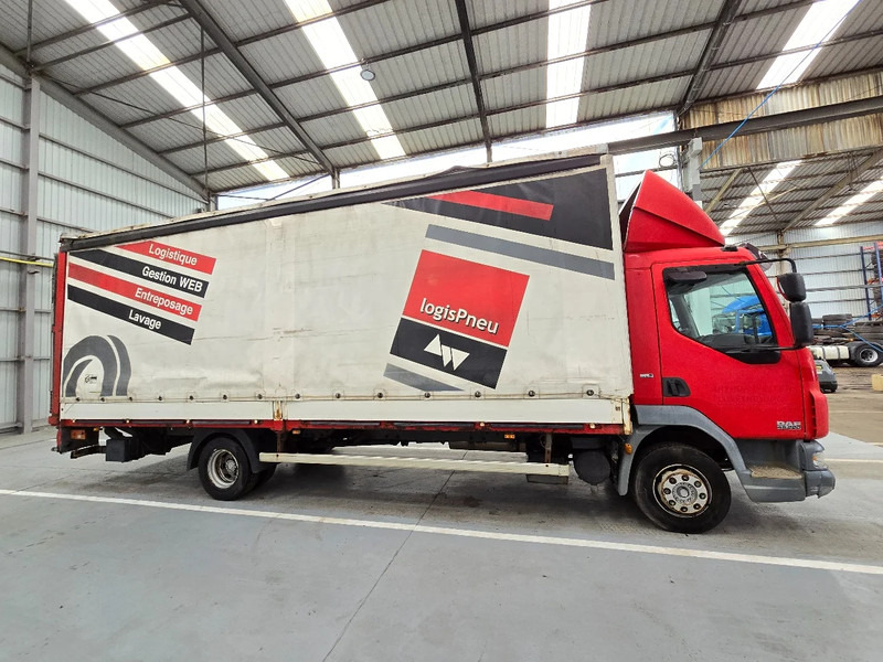 DAF LF 45 220 / EURO 5 / AIRCO / MANUEL / DHOLLANDIA 2000kg - Camion centinato: foto 4 DAF LF 45 220 / EURO 5 / AIRCO / MANUEL / DHOLLANDIA 2000kg - Camion centinato: foto 4