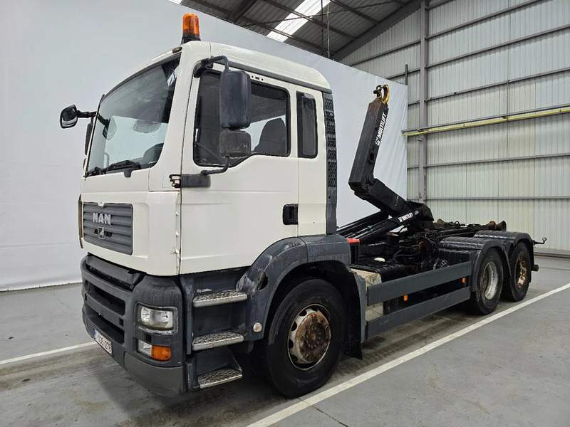 MAN TGS 28.360 6x2 / AIRCO / LIFTAS - Autocarro scarrabile: foto 1 MAN TGS 28.360 6x2 / AIRCO / LIFTAS - Autocarro scarrabile: foto 1