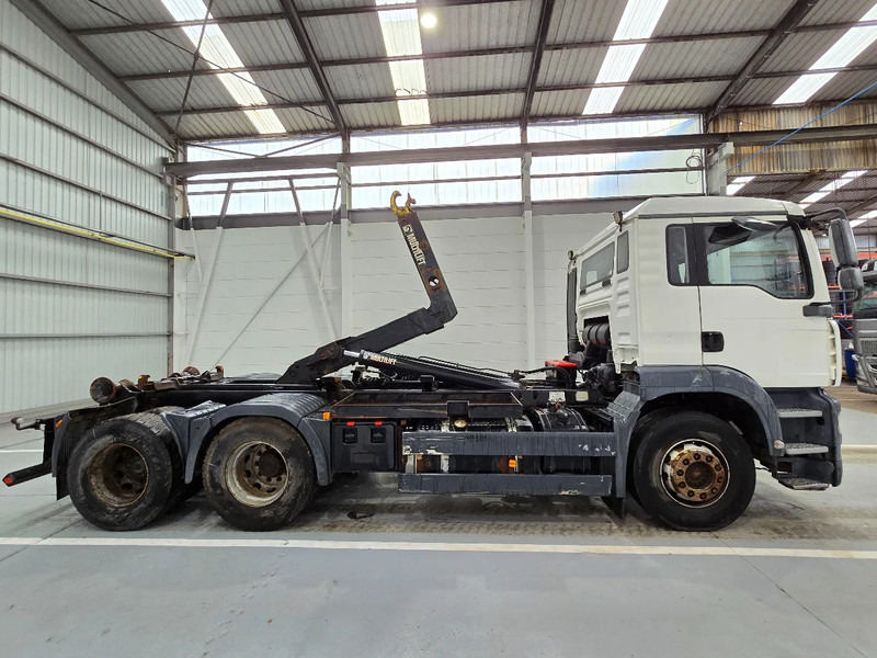MAN TGS 28.360 6x2 / AIRCO / LIFTAS - Autocarro scarrabile: foto 3 MAN TGS 28.360 6x2 / AIRCO / LIFTAS - Autocarro scarrabile: foto 3