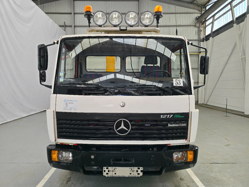 Mercedes-Benz E 1217 - BR 9 / LAMMES - BLATT - SPRING / EFFER KRAAN / DHOLLANDIA - Autocarro con pianale/ Cassone fisso, Camion con gru: foto 2 Mercedes-Benz E 1217 - BR 9 / LAMMES - BLATT - SPRING / EFFER KRAAN / DHOLLANDIA - Autocarro con pianale/ Cassone fisso, Camion con gru: foto 2