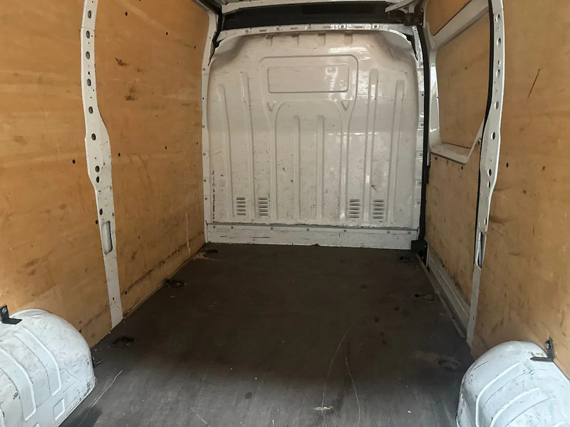 Renault Master 2.3 - Furgone chiuso: foto 5 Renault Master 2.3 - Furgone chiuso: foto 5