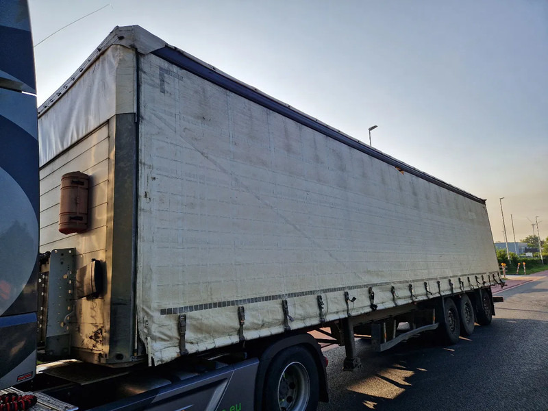 Schmitz Cargobull SCB*S3T / HUBDACH / TOIT LEVANT / HEFDAK /DRAAIAS -ESSIEUX VIRREUR - DREHACHSE - Semirimorchio centinato: foto 4 Schmitz Cargobull SCB*S3T / HUBDACH / TOIT LEVANT / HEFDAK /DRAAIAS -ESSIEUX VIRREUR - DREHACHSE - Semirimorchio centinato: foto 4