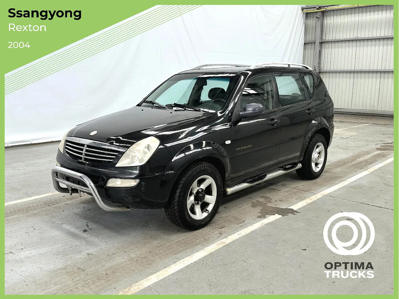 SsangYong Rexton AIRCO / LEATHER / MOTEUR MERCEDES - MERCEDES MOTOR - SUV/ Fuoristrada: foto 1 SsangYong Rexton AIRCO / LEATHER / MOTEUR MERCEDES - MERCEDES MOTOR - SUV/ Fuoristrada: foto 1