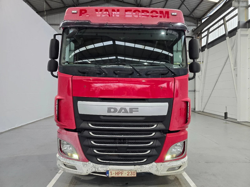 DAF XF 106.460 EURO 6 / RETARDER / MANUEL / AIRCO - Trattore stradale: foto 2 DAF XF 106.460 EURO 6 / RETARDER / MANUEL / AIRCO - Trattore stradale: foto 2