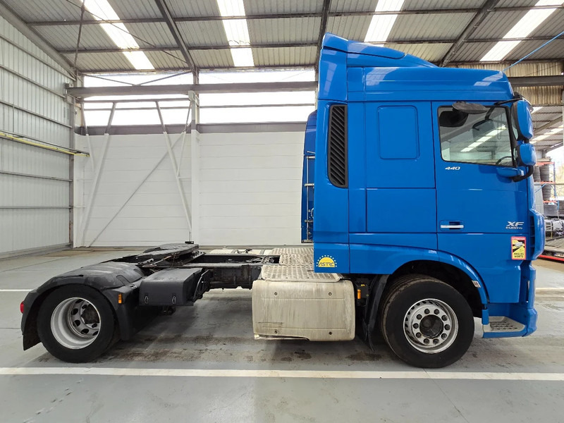 DAF XF 440 EURO 6 / AIRCO - Trattore stradale: foto 4 DAF XF 440 EURO 6 / AIRCO - Trattore stradale: foto 4