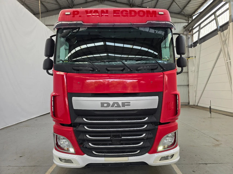 DAF XF 460 AIRCO / MANUEL / RETARDER - Trattore stradale: foto 2 DAF XF 460 AIRCO / MANUEL / RETARDER - Trattore stradale: foto 2