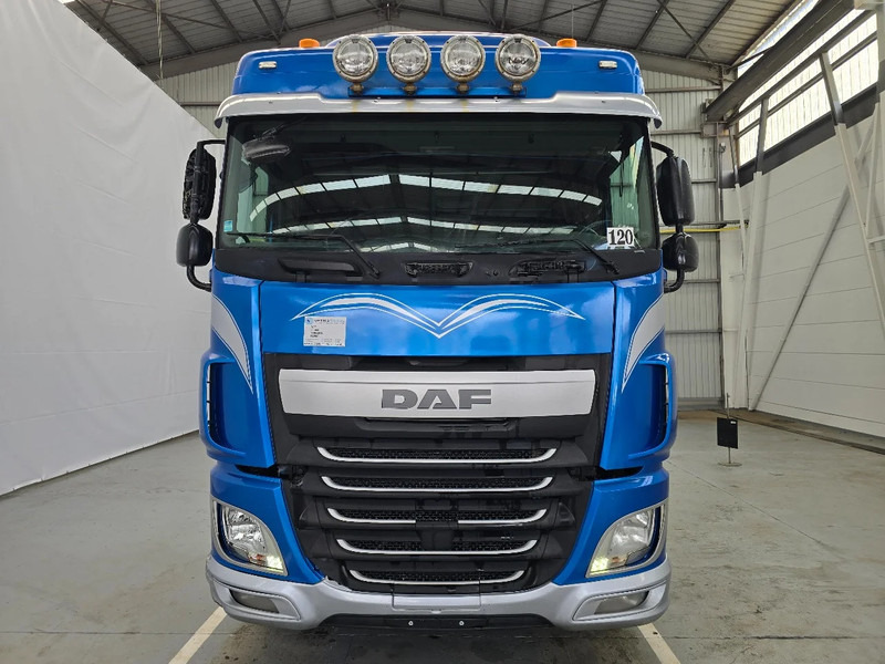 DAF XF 460 EURO 6 / RETARDER / PTO / AIRCO - Trattore stradale: foto 2 DAF XF 460 EURO 6 / RETARDER / PTO / AIRCO - Trattore stradale: foto 2